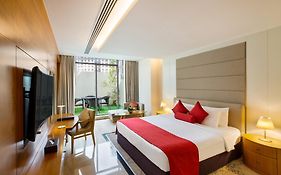 فندق رويال كونتيننتال